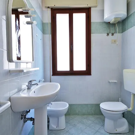 Simplistic Mobile In Castiglione Del Near * Borghetto (Umbria)