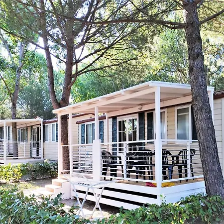 Holiday home Simplistic Mobile In Castiglione Del Near