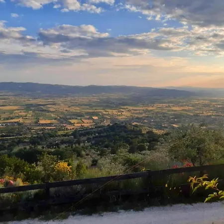 Simplistic Mobile In Castiglione Del Near Borghetto (Umbria)