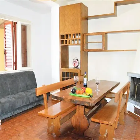 Vakantiehuis Simplistic Mobile In Castiglione Del Near Borghetto (Umbria)
